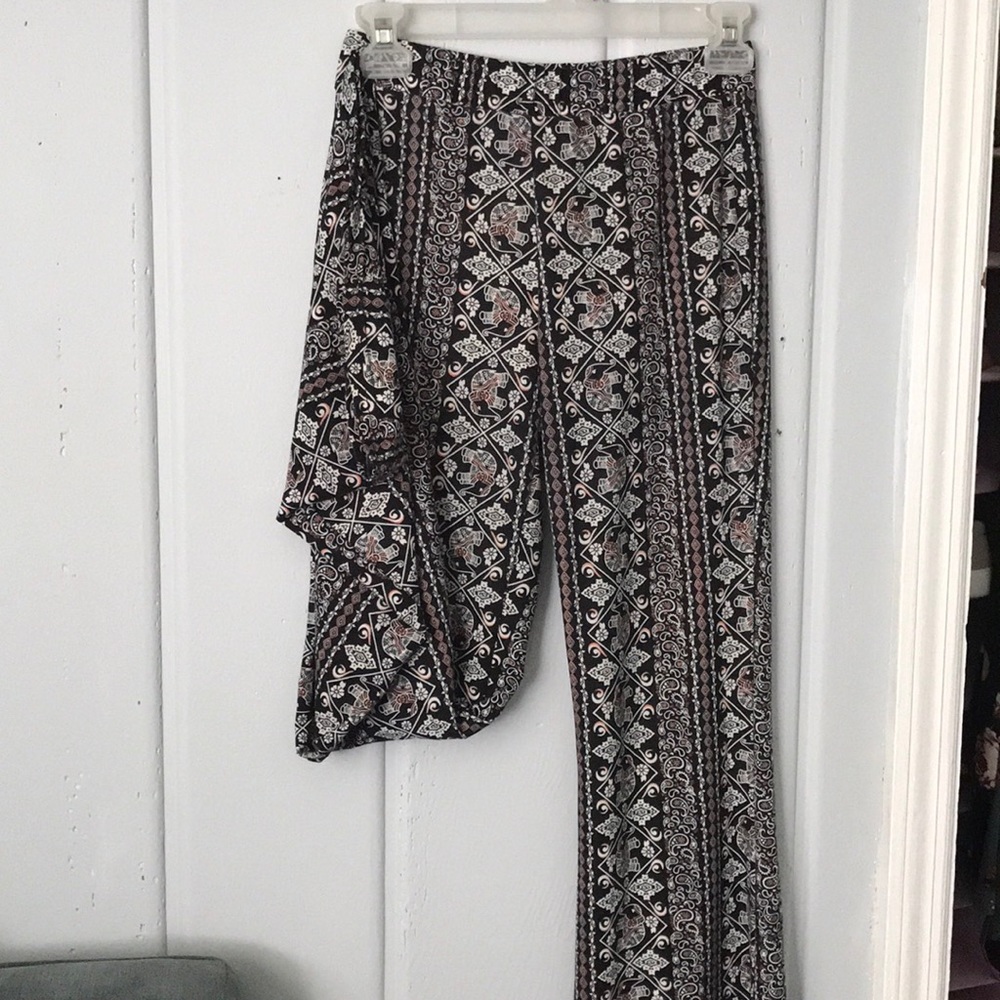 Pattern yoga/ hippie pants